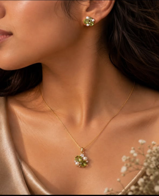 Emerald Pearl Green Necklace Set