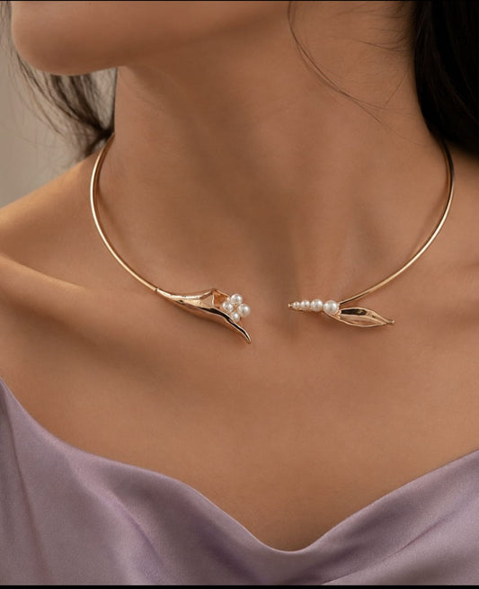 Pearl Whisper Choker