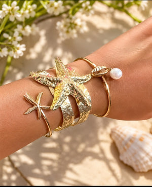 Golden Sea Star Bracelet